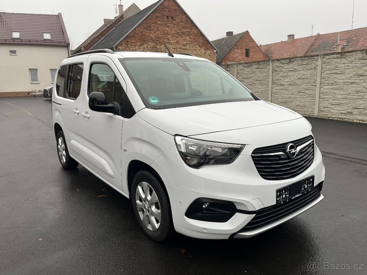 OPEL COMBO e-LIFE ULTIMATE Electric rv.2024