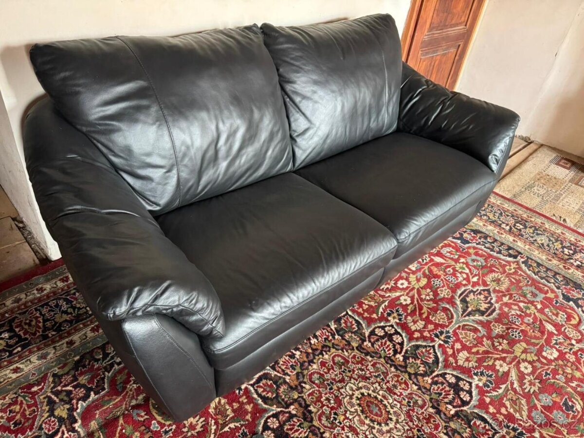 Černá kožená sedačka,5843