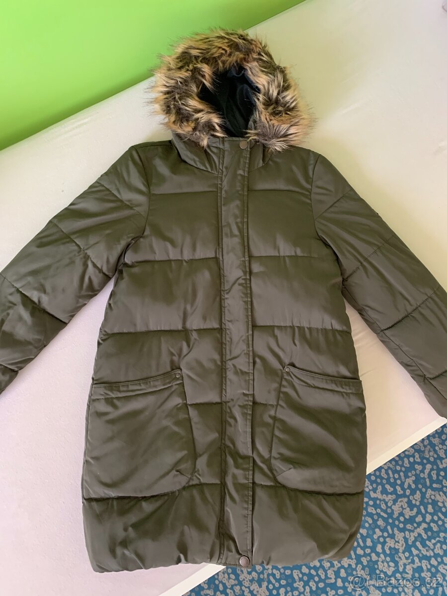 Dívčí zimní bunda CaA, velikost 164