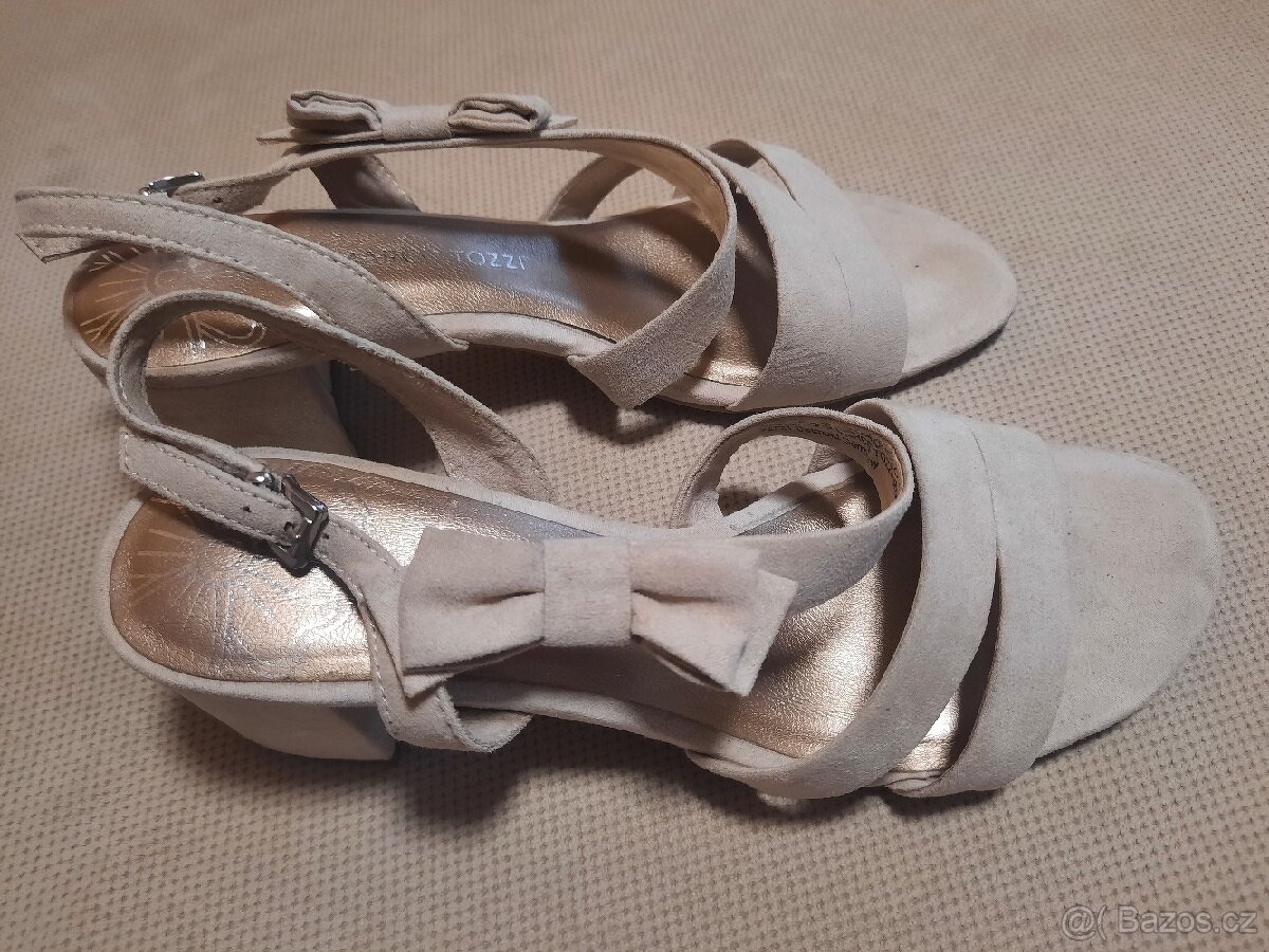 Střevíčky na podpatku vel.41