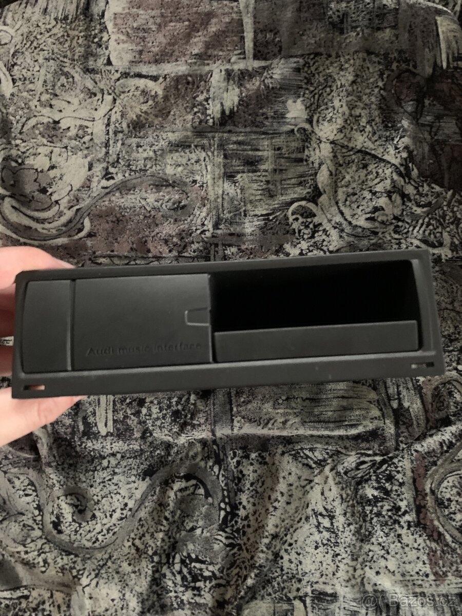 AMI jednotka Bluetooth Audi A4 A5 A6 A8 Q7