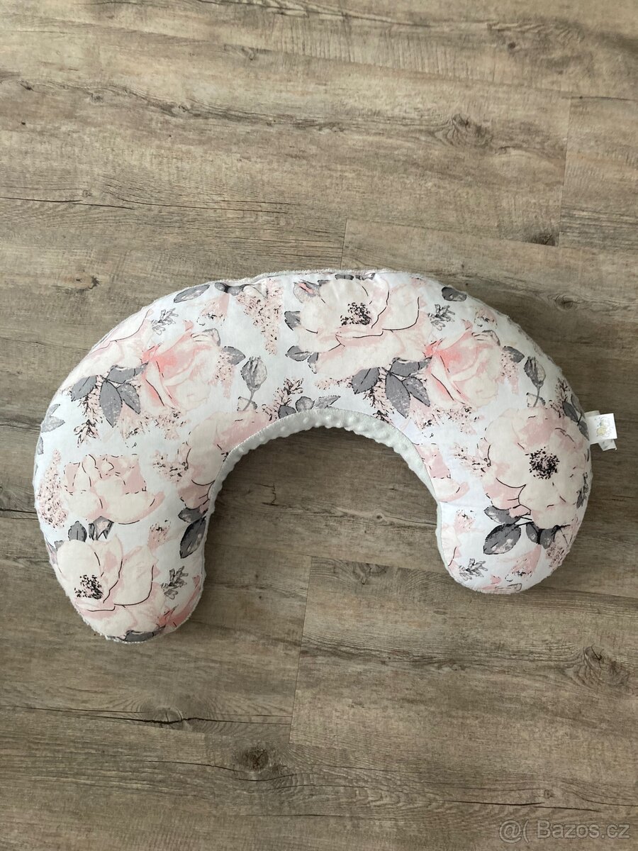 Kojící polštářek
