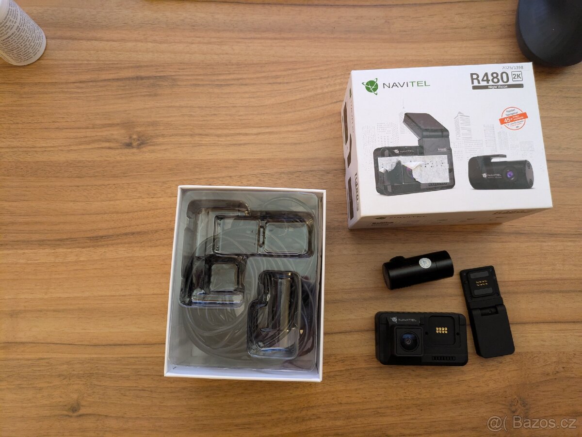 Navitel R480 duální autokamera