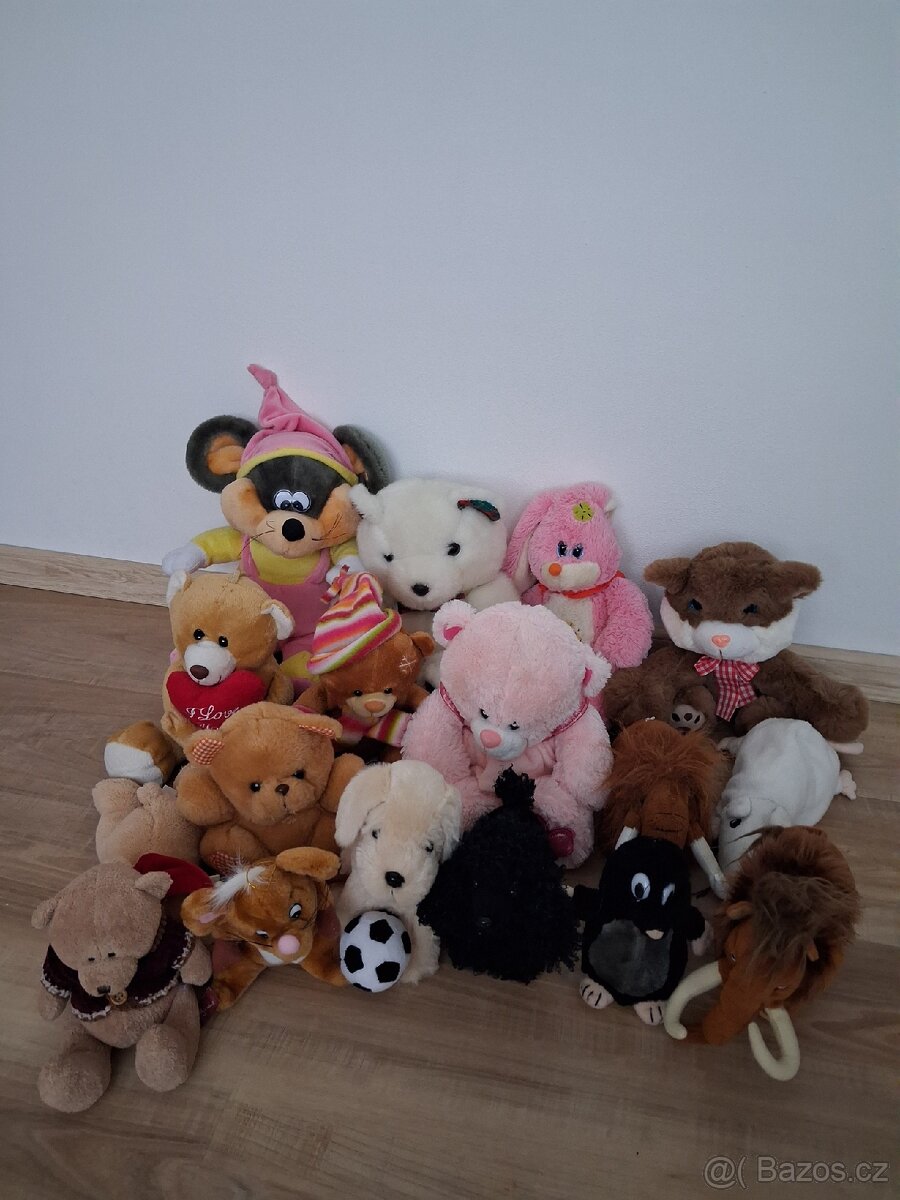 Prodám 17ks plyšáků Top stav