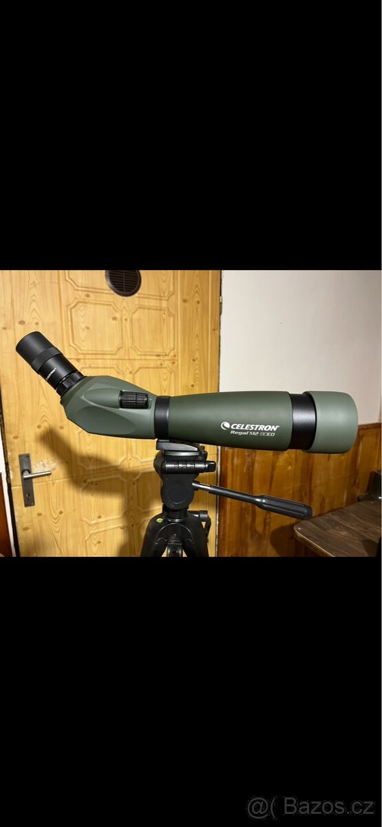 Dalekohled Celestron