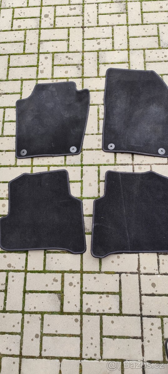 Autokoberce škoda fabia 3