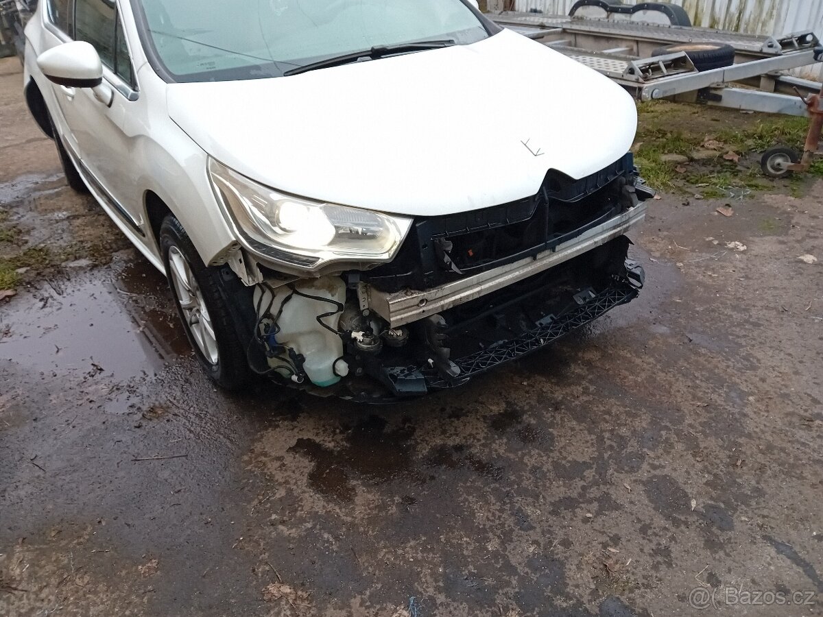 Citroen DS4 1.6 HDi automat ( 82 kW - 9HR ) r.v.2013