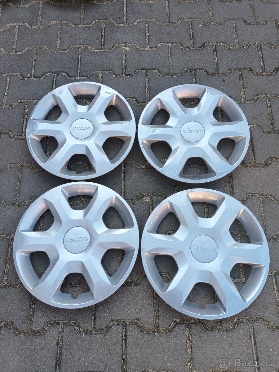 Originální poklice Dacia 15'