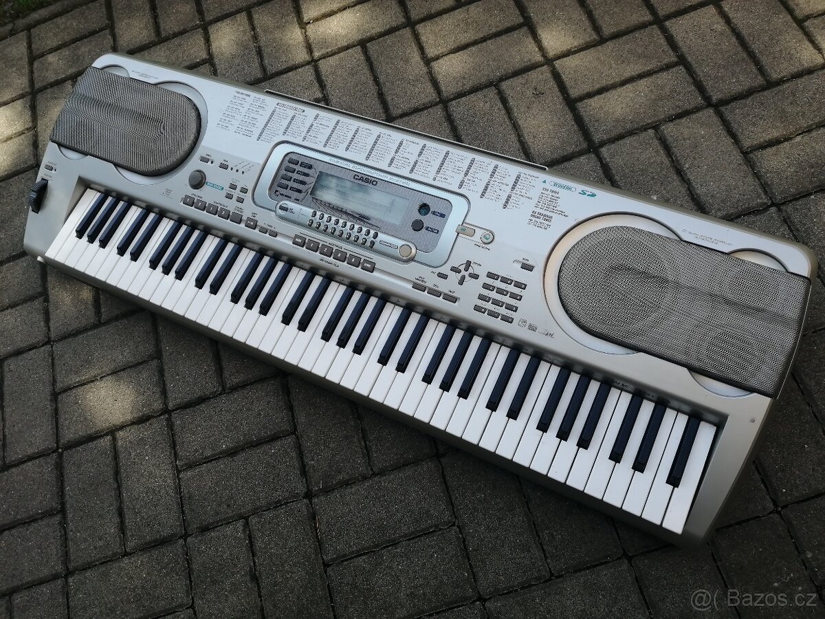 CASIO WK 3300- větši, 6,5 oktávy, 76 kláves, Usb host.
