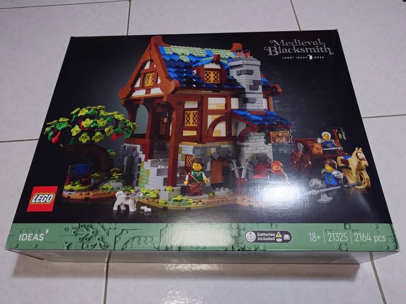 Lego Ideas 21325 Středověká kovárna