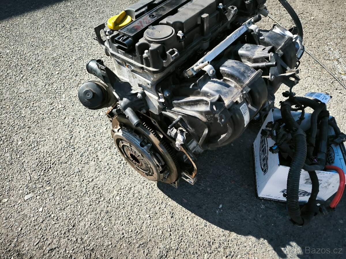 OPEL motor 1.4i 16V r.v.2014 A14XER,- poškozená hlava