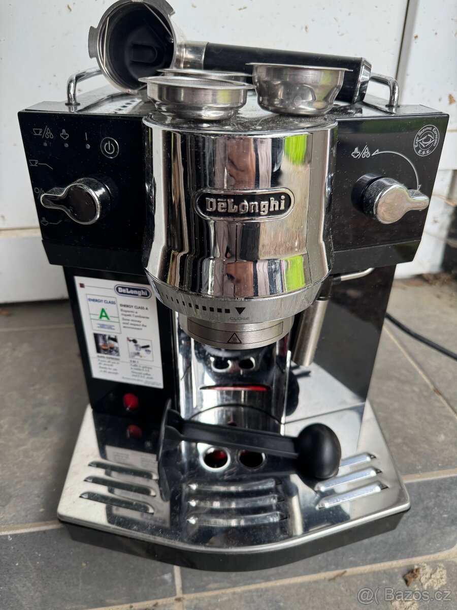 Kávovar DeLonghi