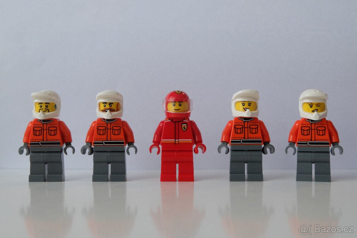 LEGO Minifigurky Personál vozu F1 (60443)