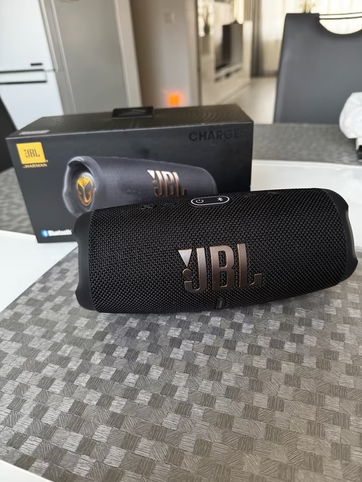 JBL Charge 5 Tomorrowland Edition