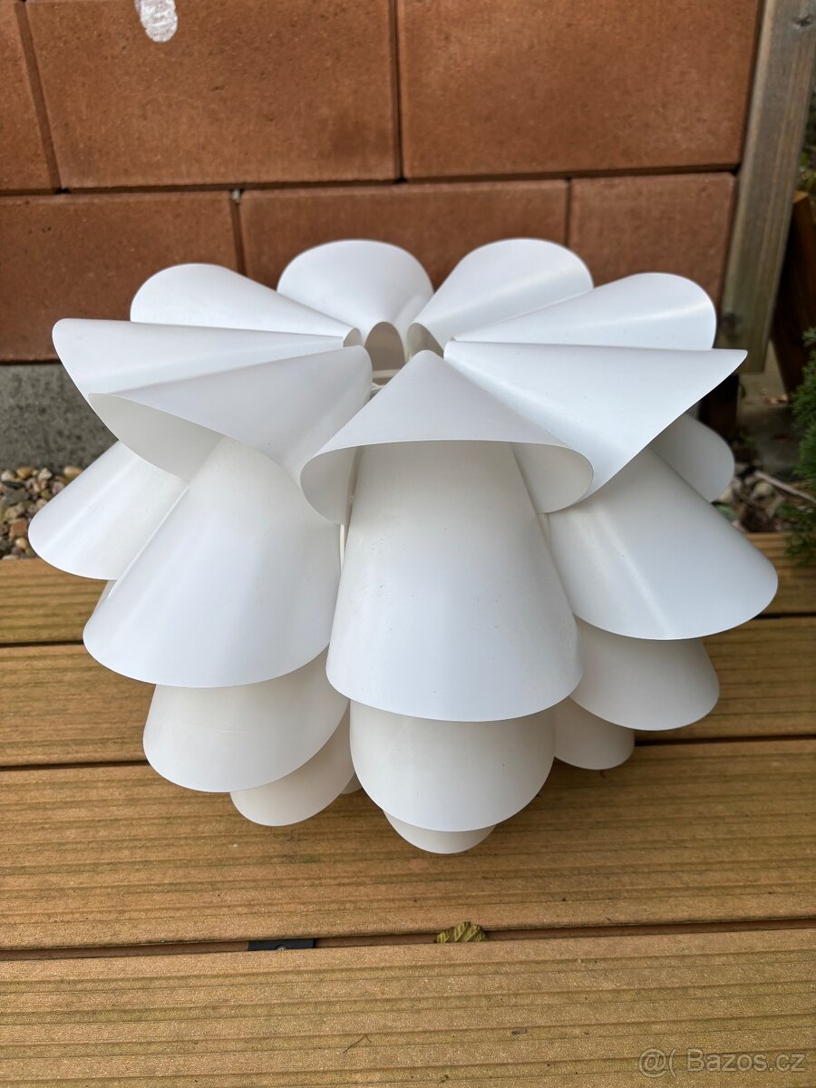 ZÁVĚSNÁ LAMPA IKEA KNAPPA