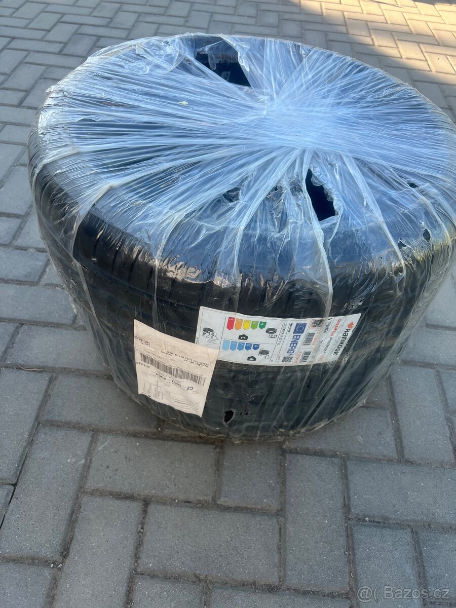 Hankook Ventus Prime 4 215/40/R17 letní 2ks