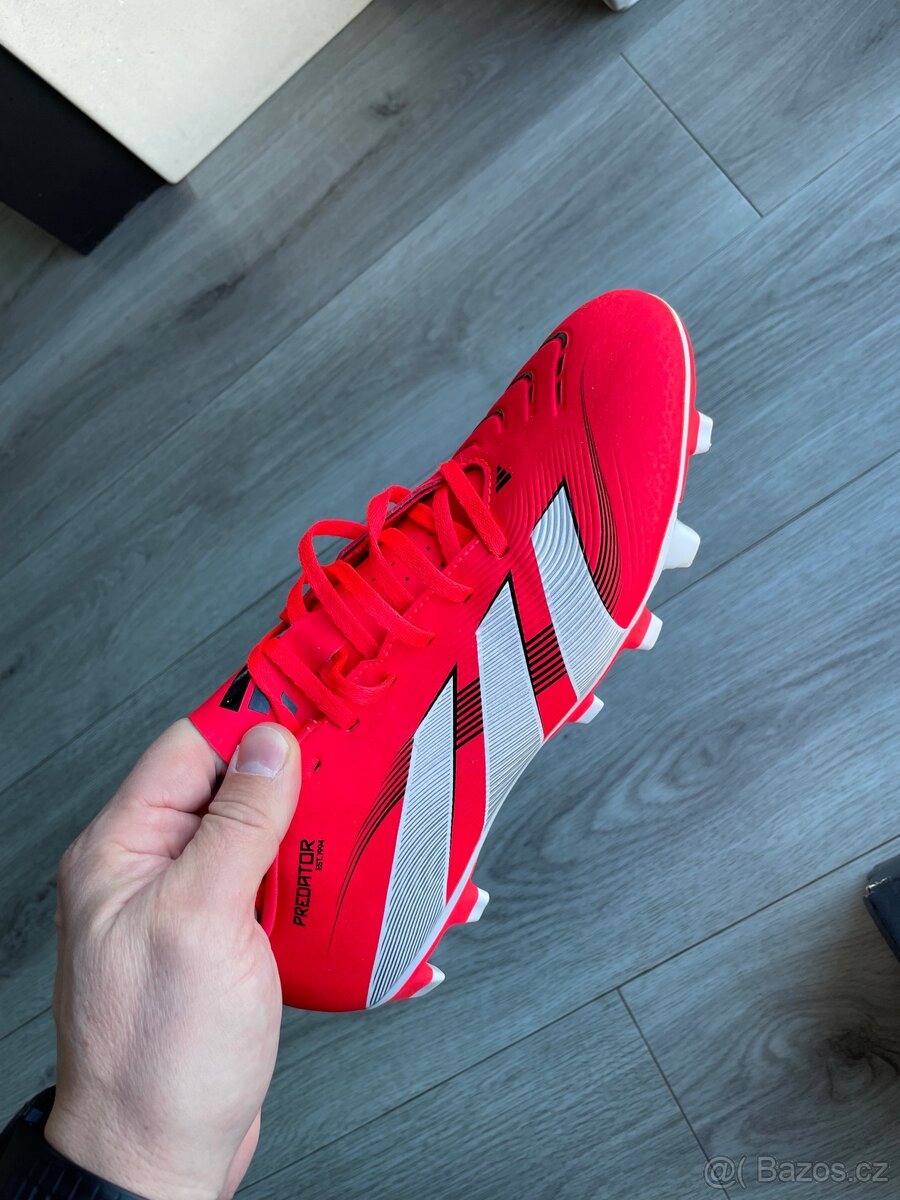 Kopačky vel 9 ( 43,5) Adidas predator