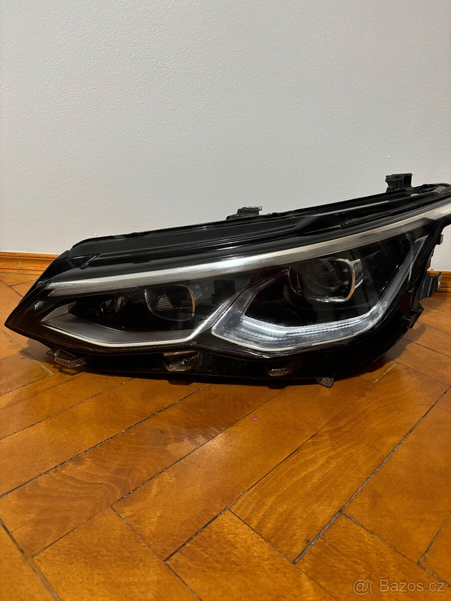 Světlomet Golf 8 IQ light