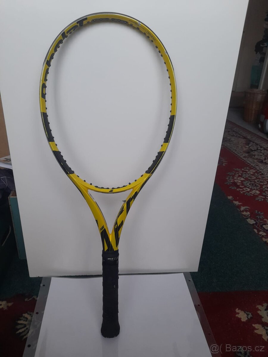 Tenisová raketa Babolat aero