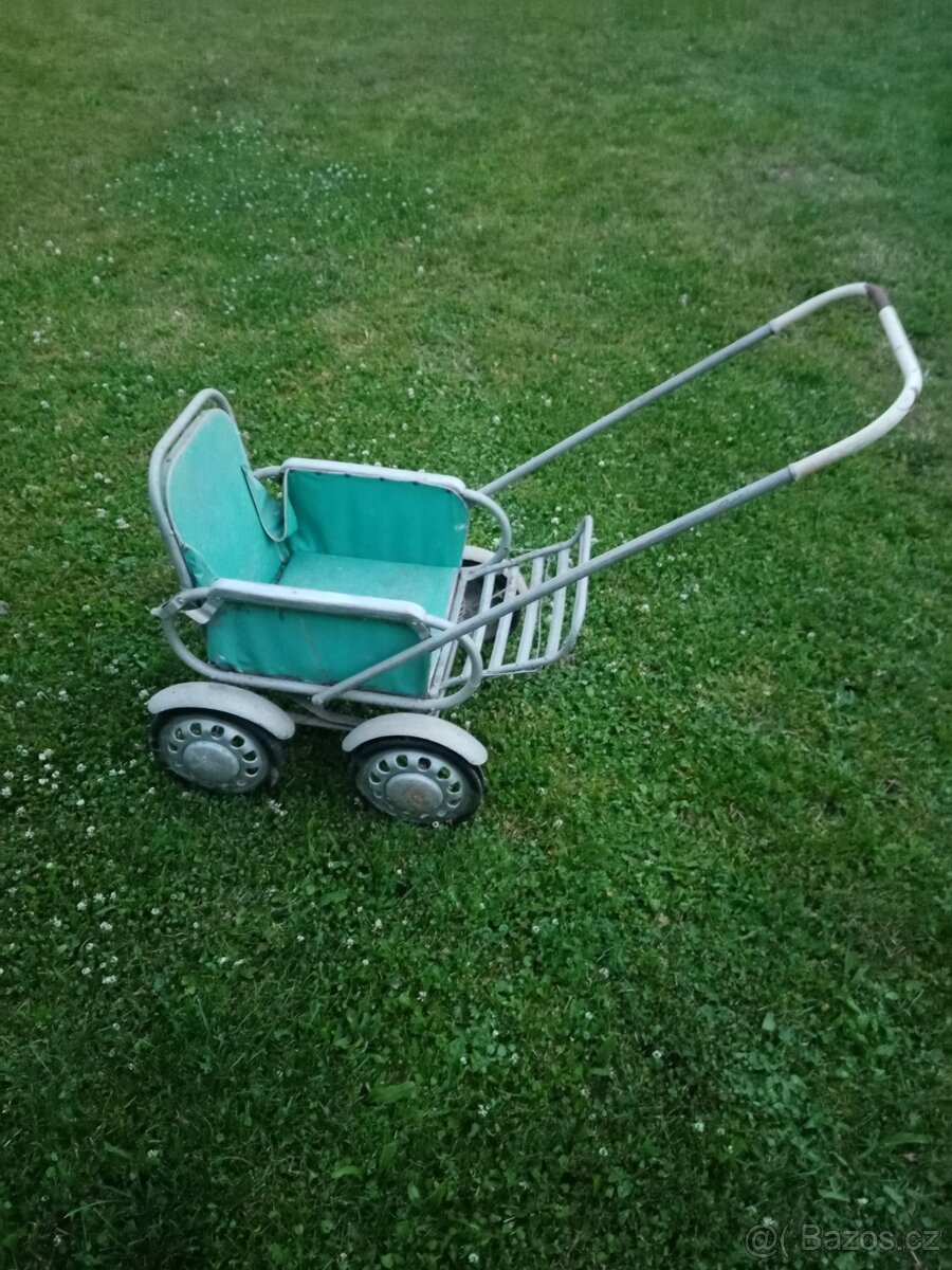 Retro kočárek