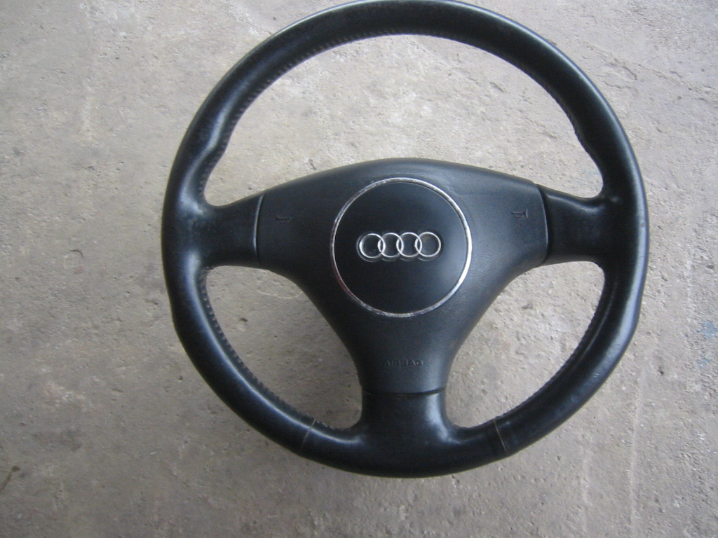 AUDI A2, A3 ,A4, S4, A6, S6, A8, S8, allroad - volant