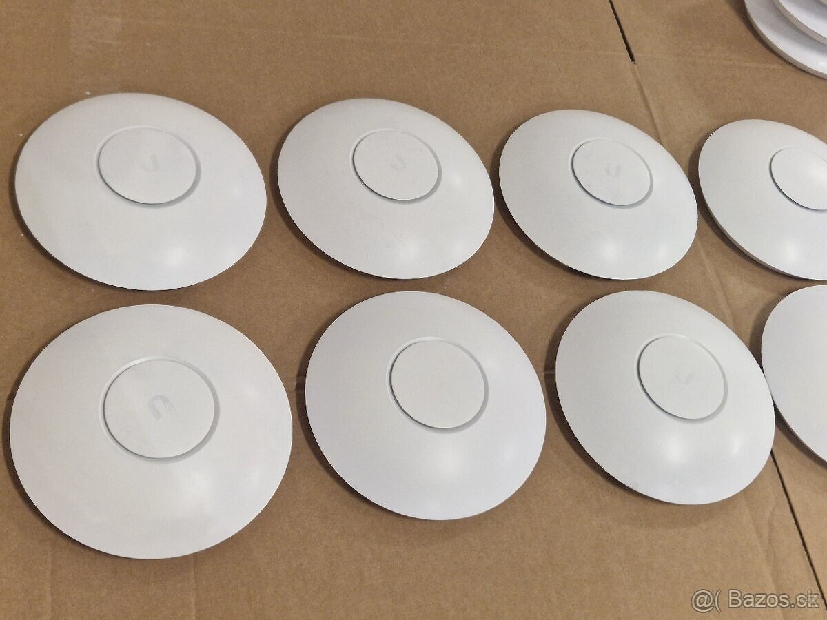 Ubiquiti UAP-AC-HD - UniFi AP, AC, High Density
