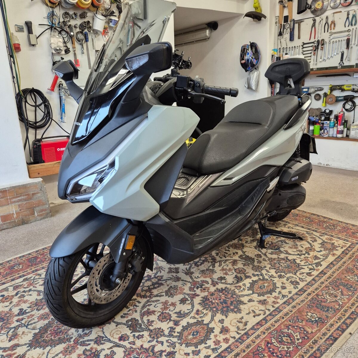 Honda Forza 125