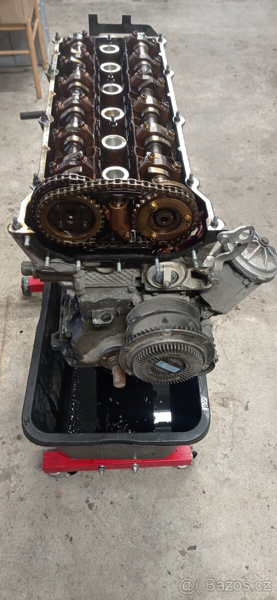 BMW motor m52b20 single vanos