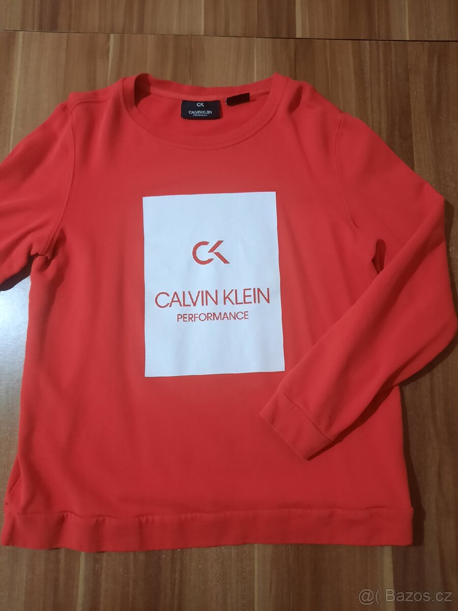 Červená mikina Calvin Klein,v.L, velmi dobry stav