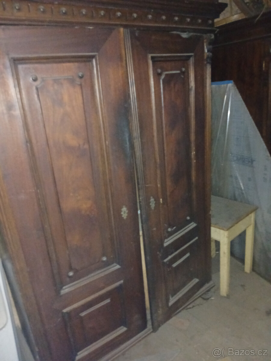 Starožitná ložnice