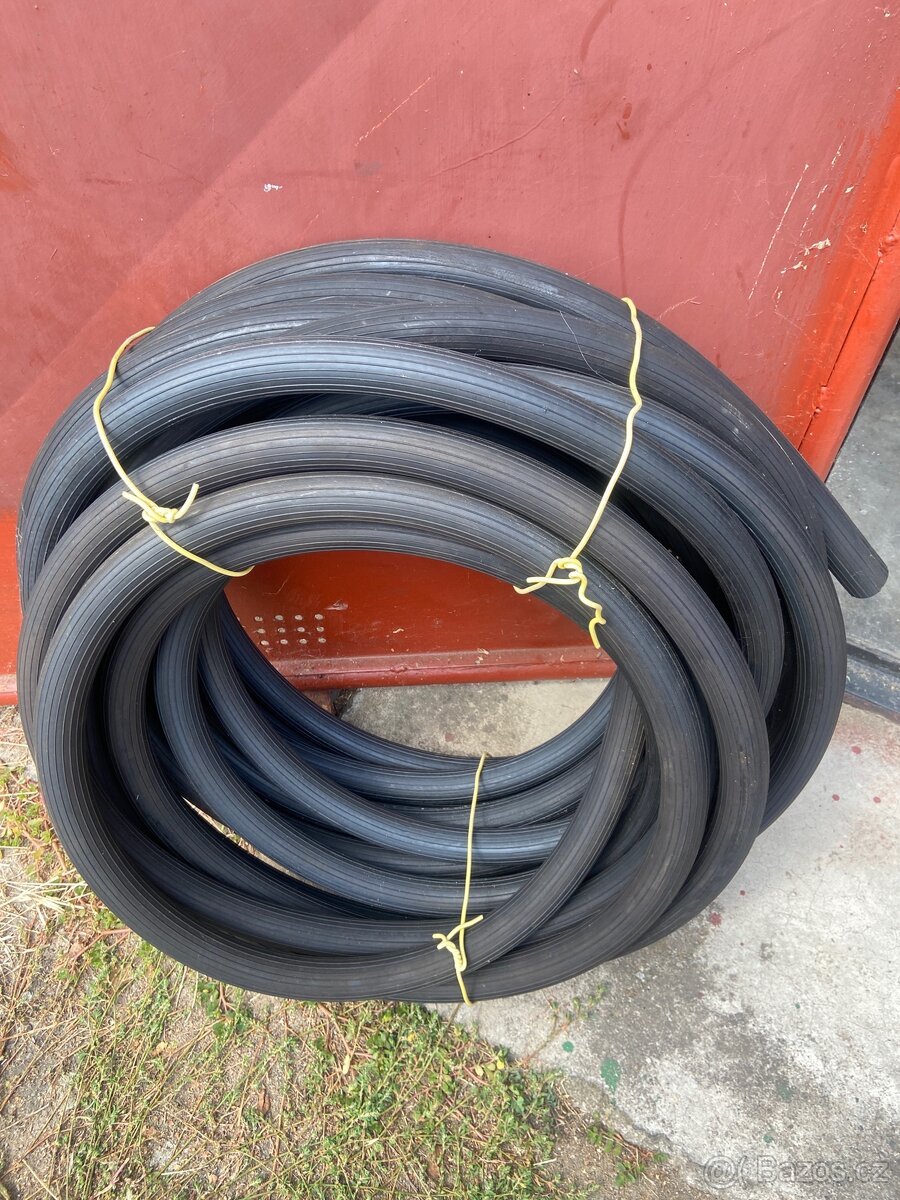 Nová Silnostěnná zahradní hadice 20 m Nová 1/2 coulová