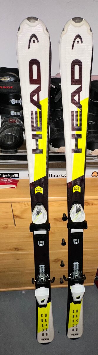 juniorské lyže Head