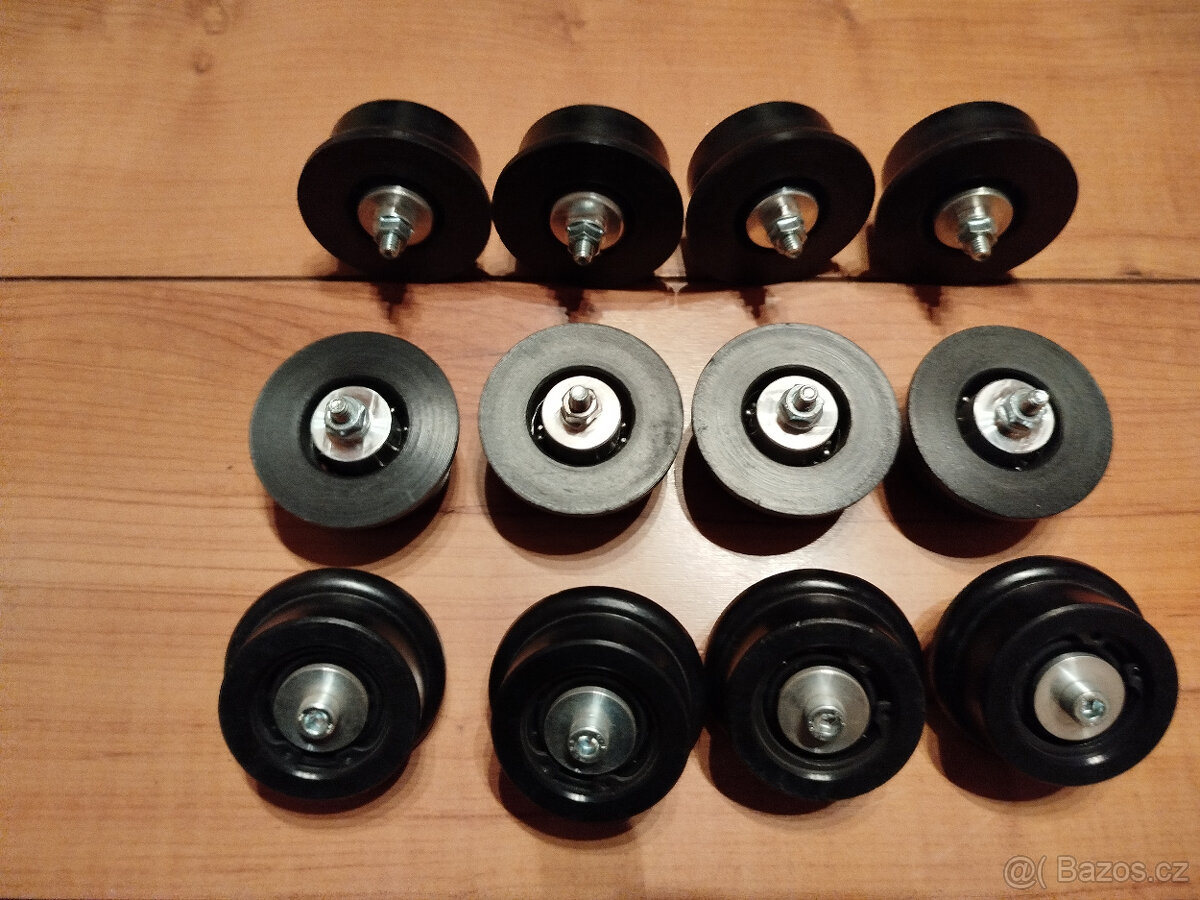 HLINÍKOVÝ STAVEBNICOVÝ SYSTÉM-rolny posuvu.