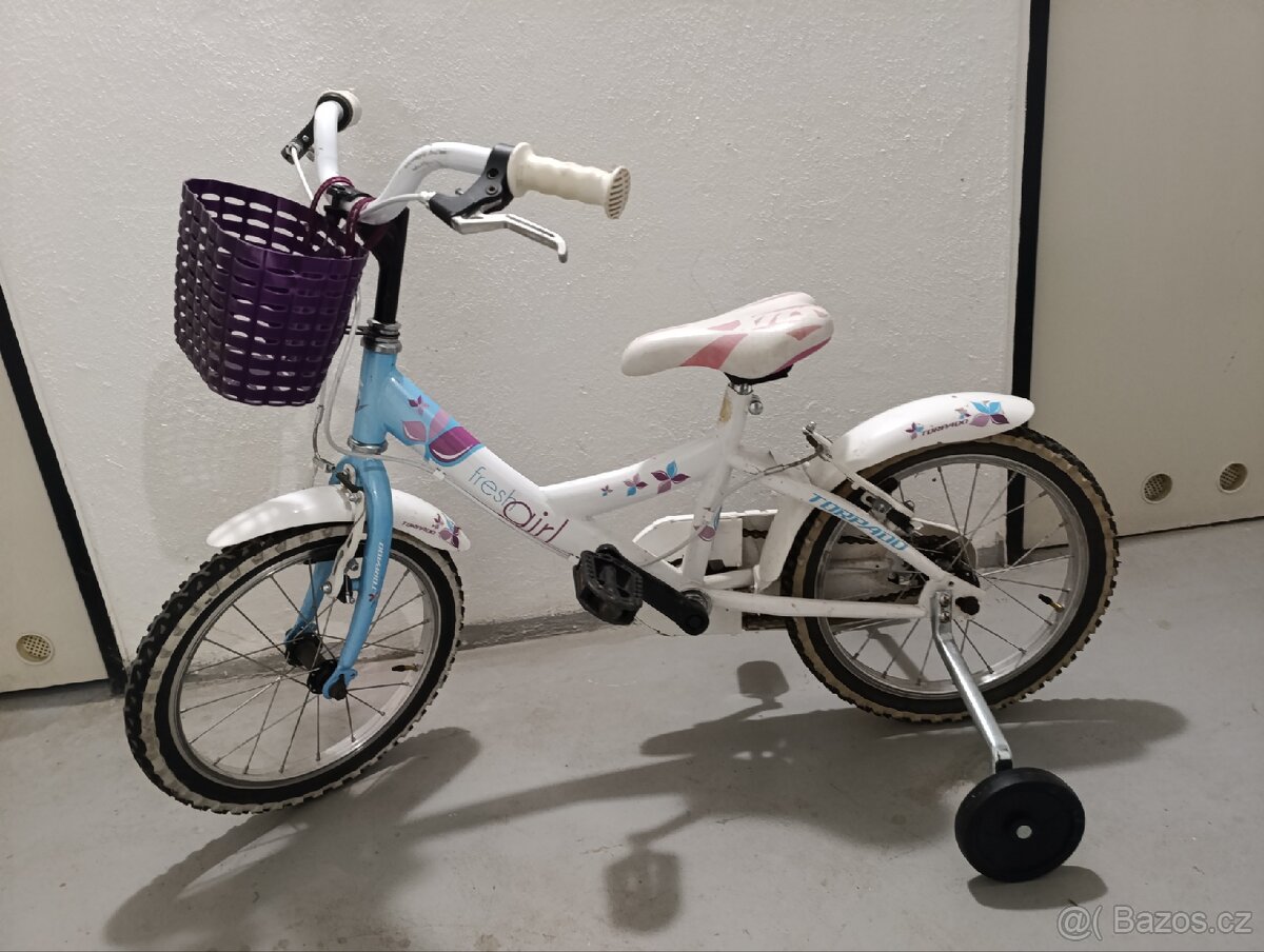 Dívčí kolo Torpado 16