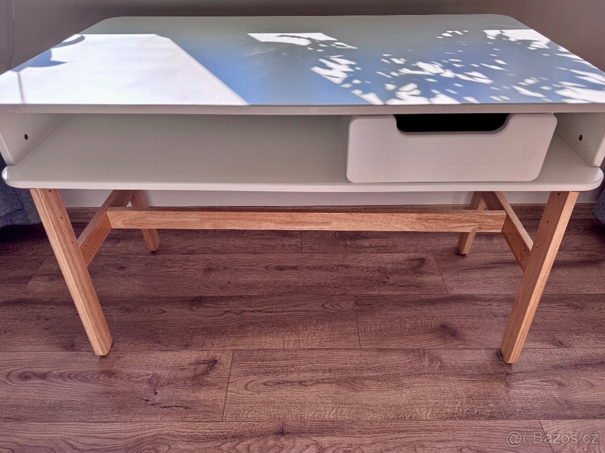 Dětský stůl Tchibo rostoucí