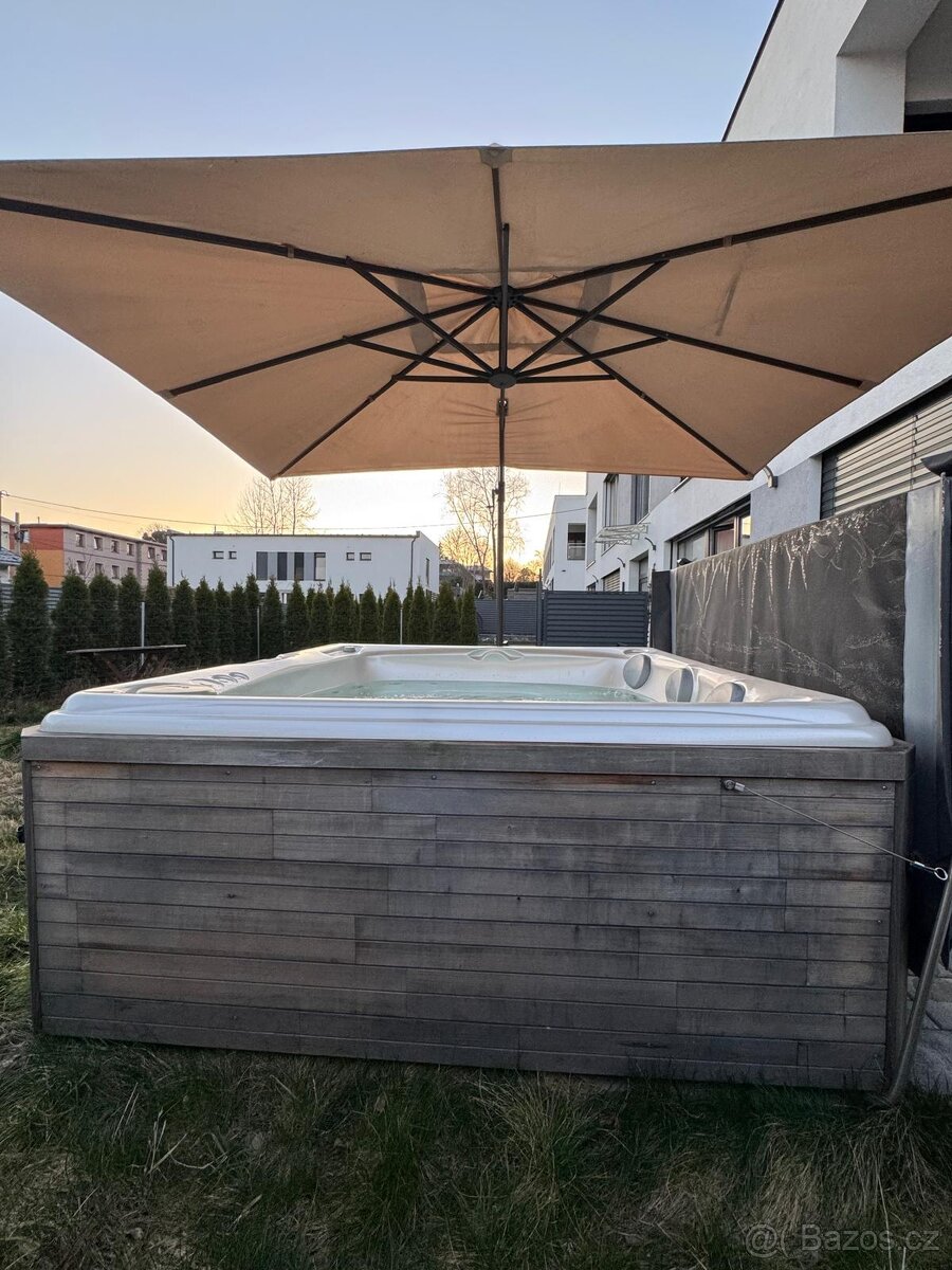 Slunečník Ikea Seglaro
