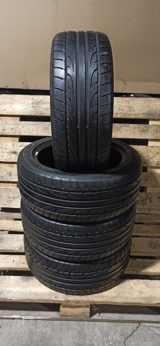 Dunlop 215/45 R16 86H 2x5mm 2x4,5mm
