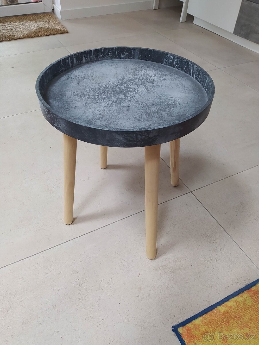 2ks podstavce, stolecky ikea