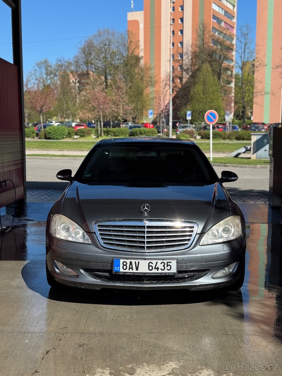 MERCEDES S-CLASS W221