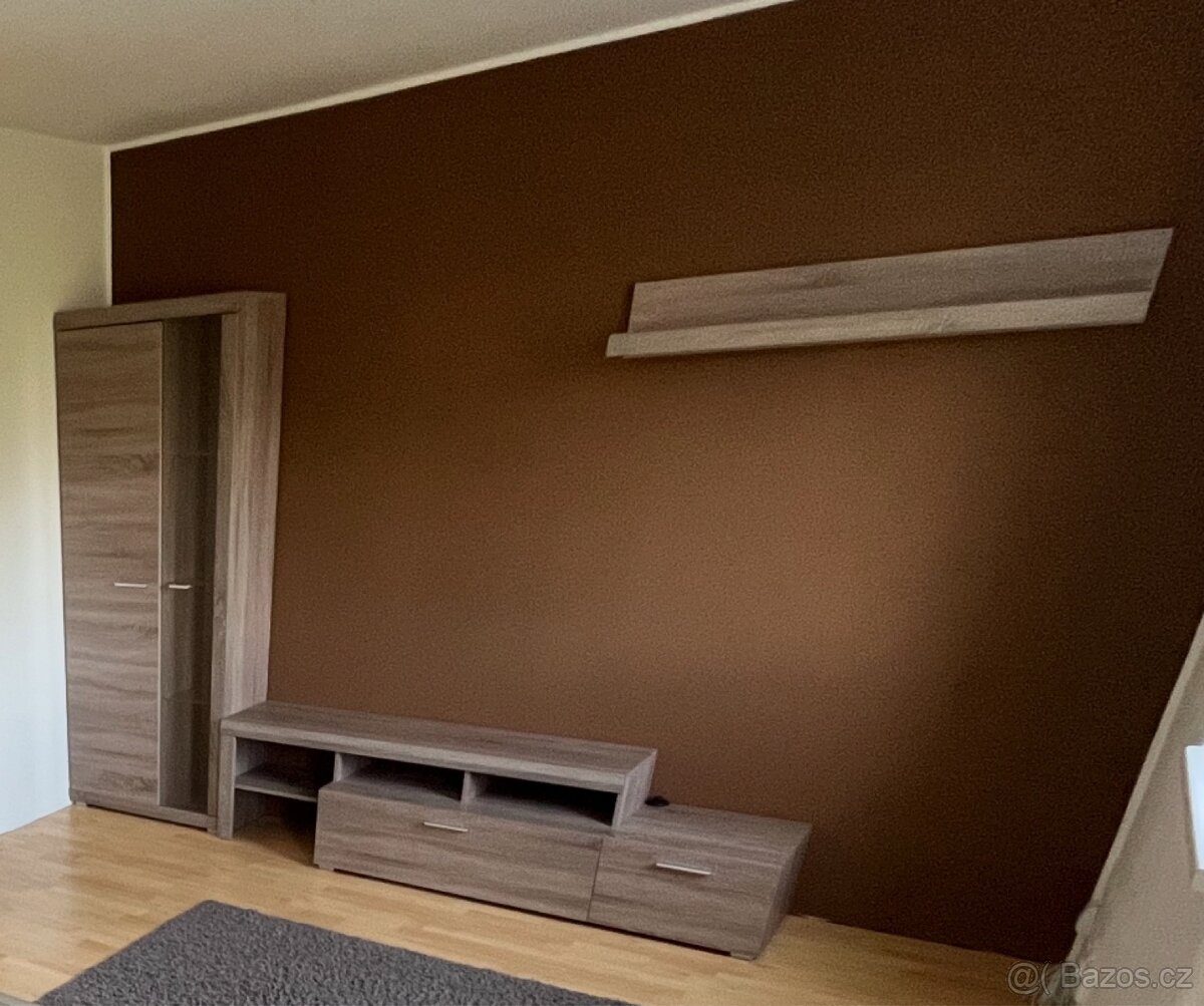 Obývací stěna/set na TV s osvětlením