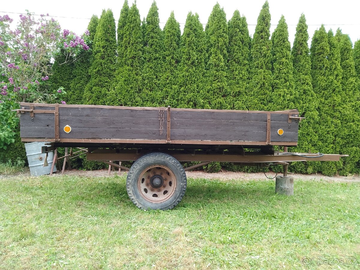 Návěs za traktor