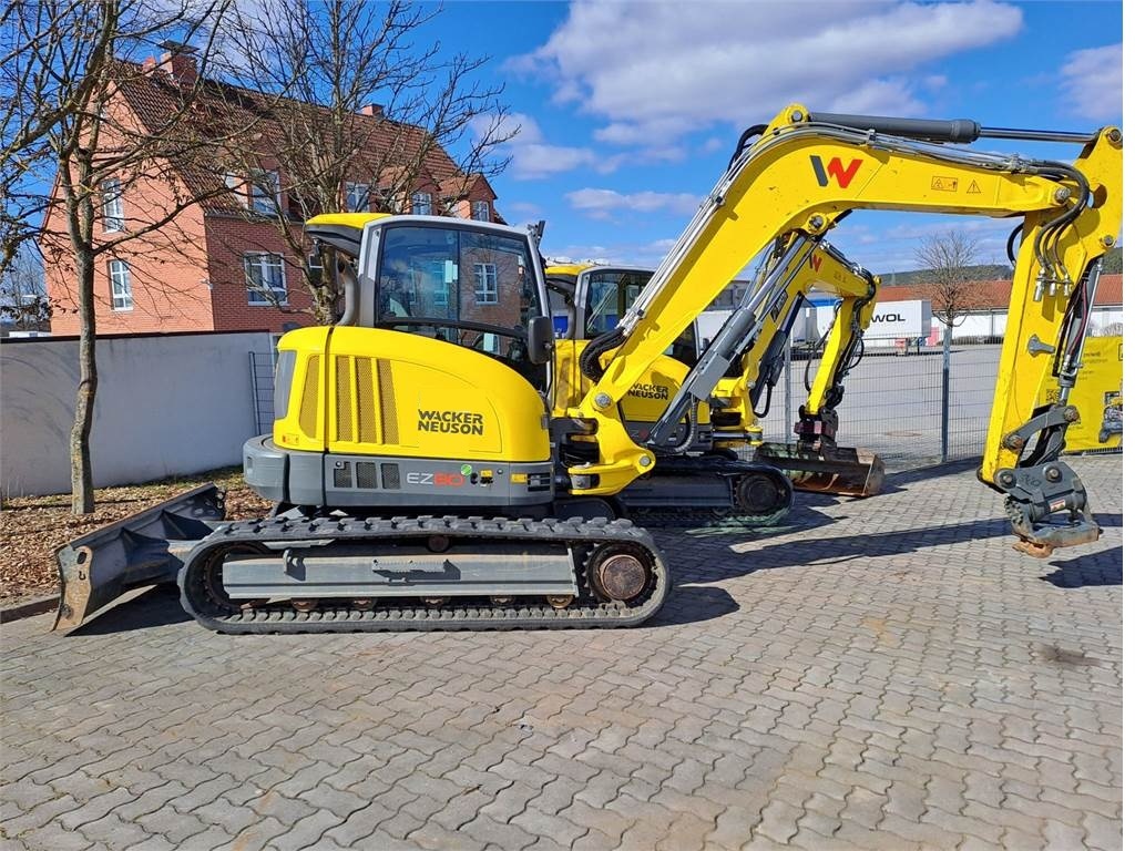 Pasový bagr Wacker Neuson EZ 80