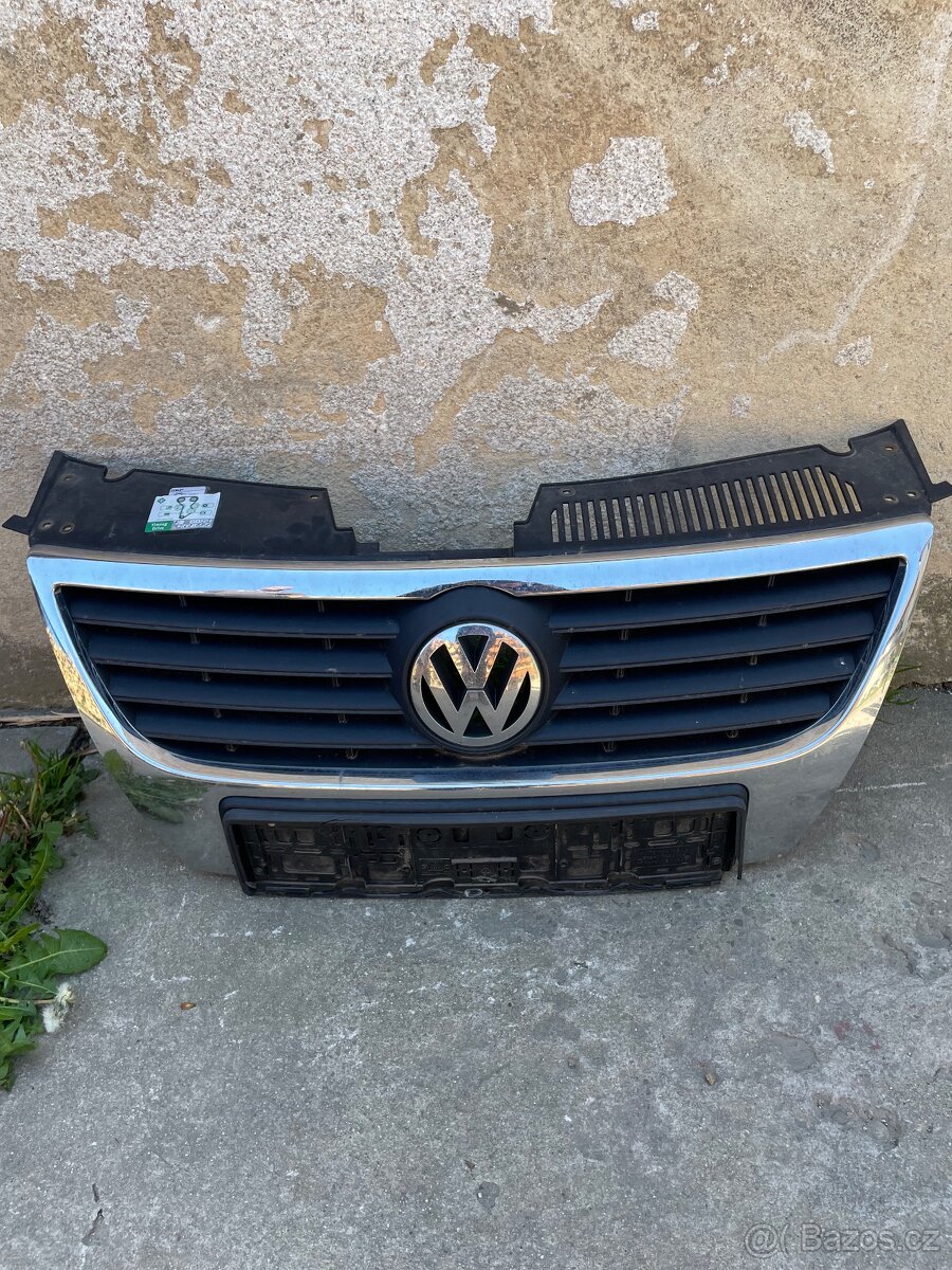 Přední maska na Passat B6