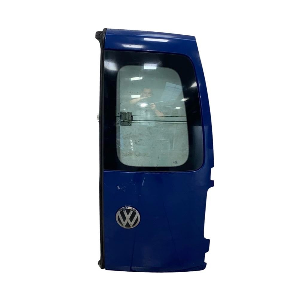 Páté dveře pravá strana modrá barva LL5M VW Caddy 2K 2010