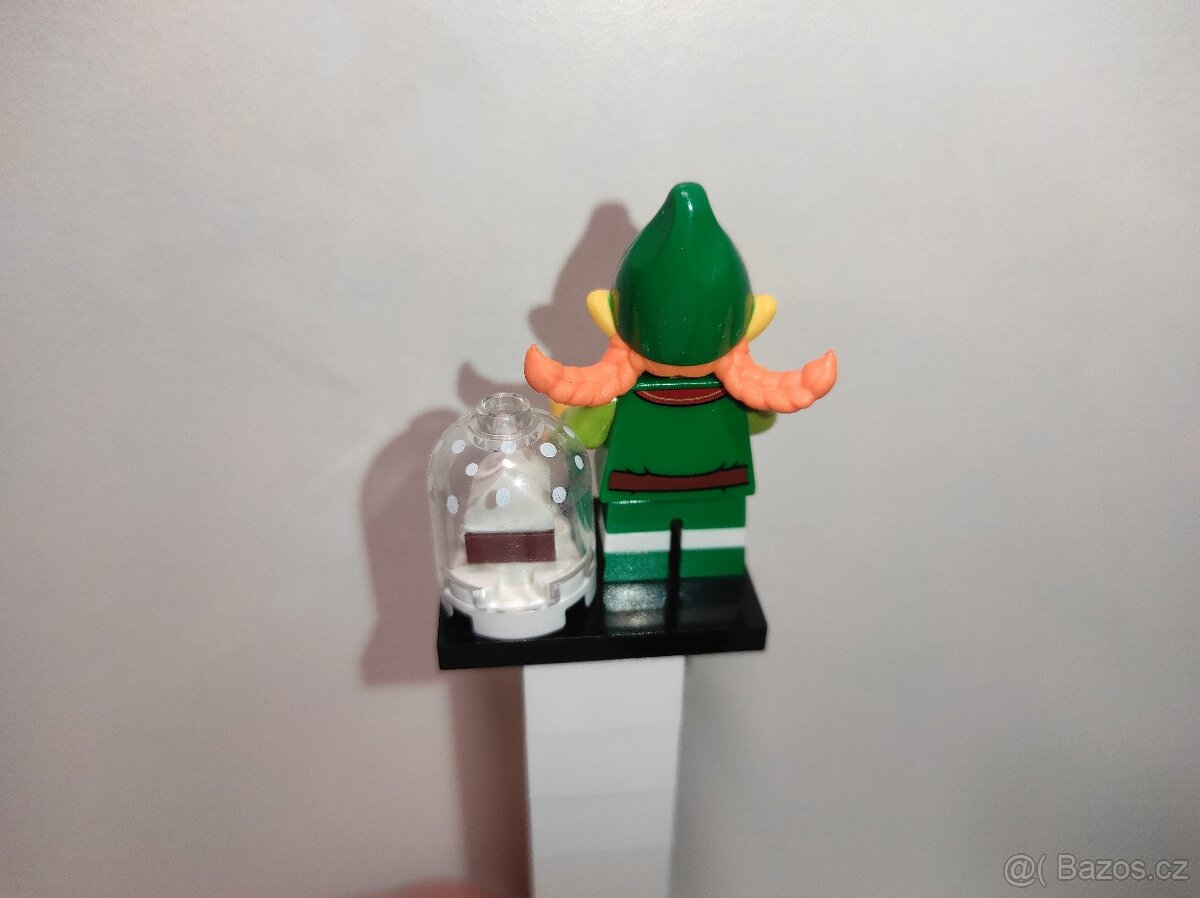 Lego Minifigures 23 série Vánoční Elfka