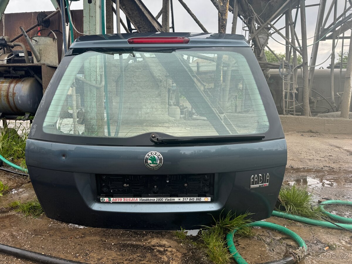 Fabia 1 páté dveře
