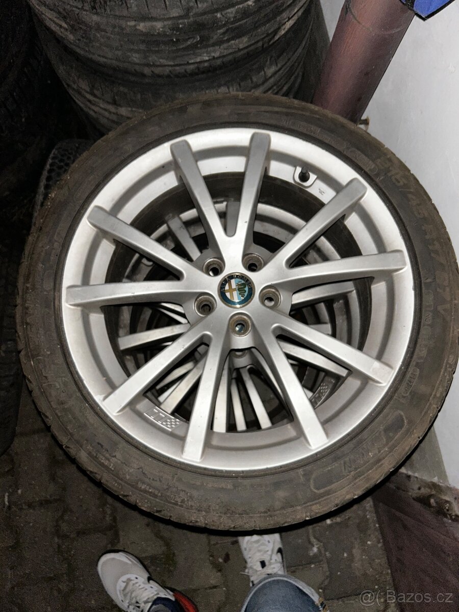 Alu r17 alfa 156 verze TI 5x98