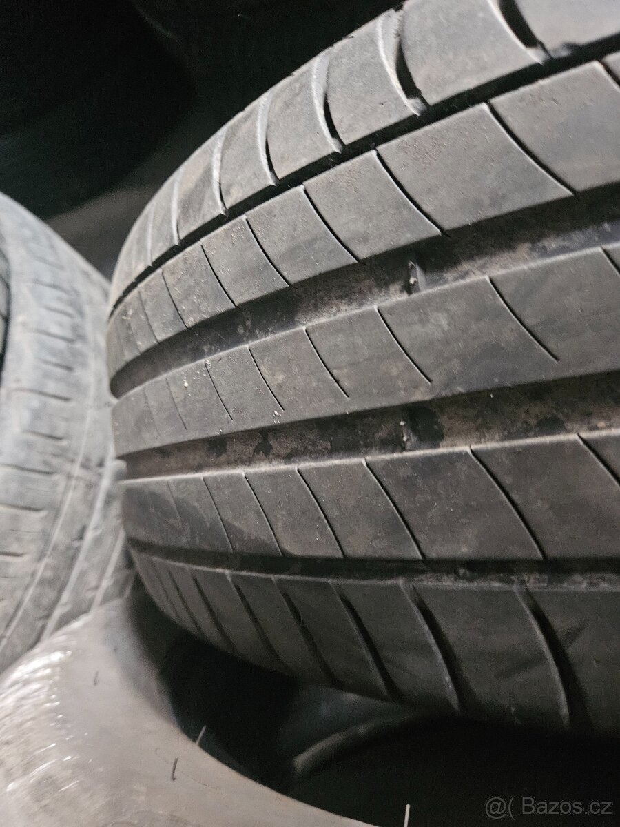215/55R17 94V Primacy 4  MICHELIN