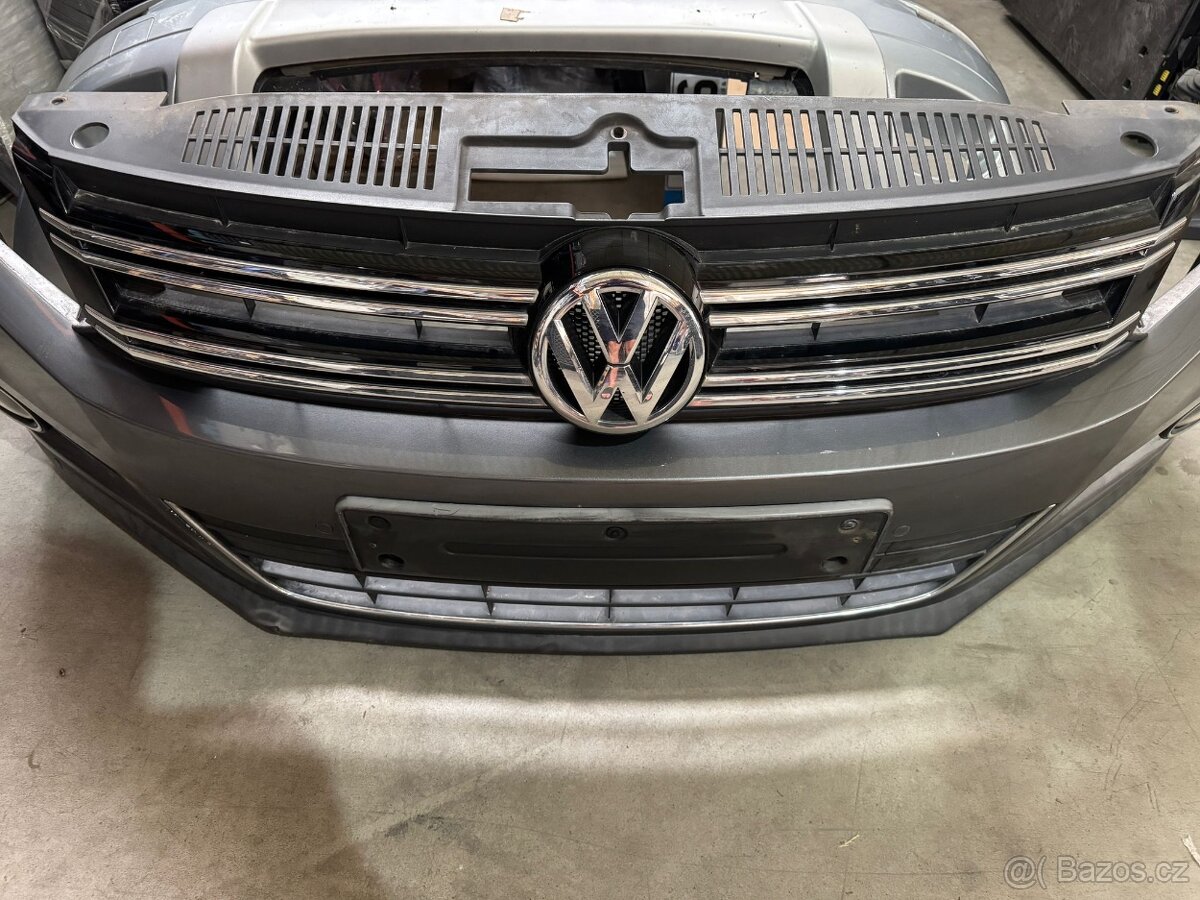 Přední nárazník VW Tiguan 5N 2011, 6x PDC, kód barvy LD7R