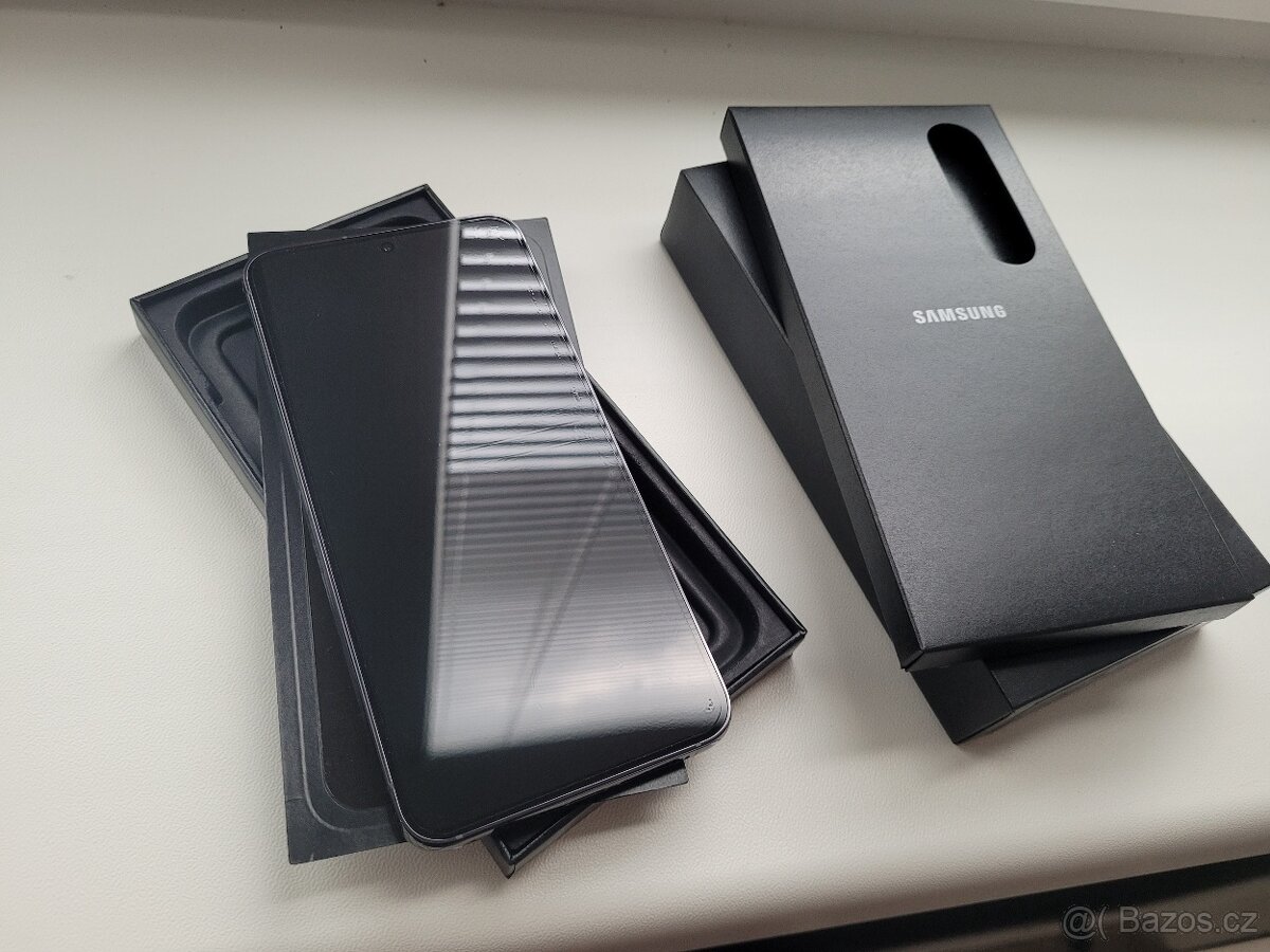 NOVÝ Samsung S23 128G